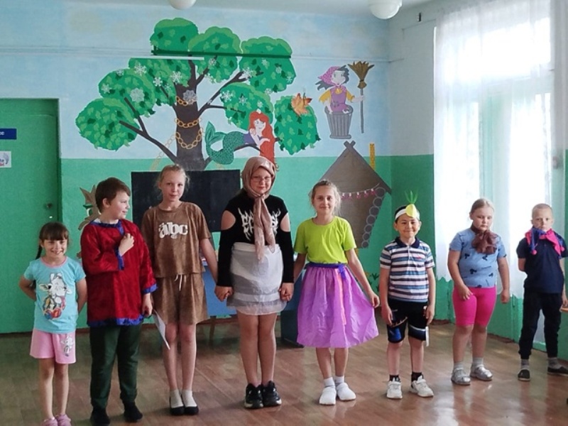 СКАЗКА-ЛОЖЬ, ДА В НЕЙ НАМЕК, ДОБРЫМ МОЛОДЦАМ УРОК!.